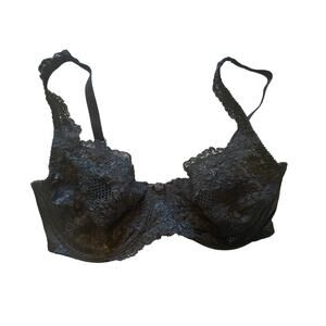 GUC Victoria's Secret Black Lacy Bra Adjustable Size 34D
